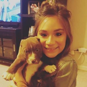 Meet your Posher, Samantha